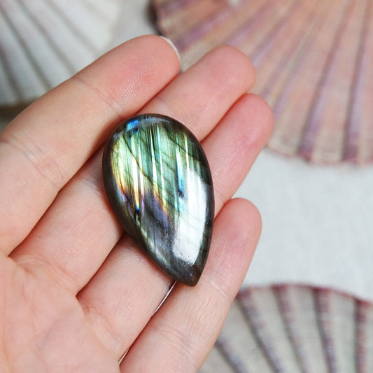 Labradorit Cabochon ~ 22XN