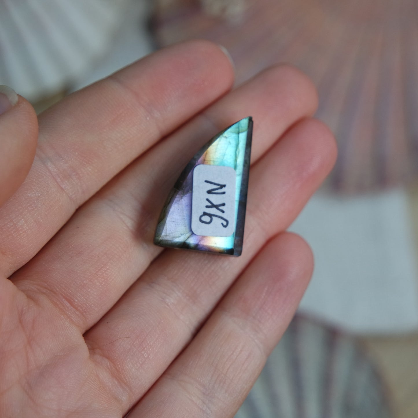 Labradorit Cabochon ~ 9XN