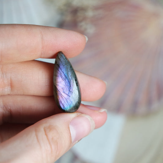 Labradorit Cabochon ~ 9XS