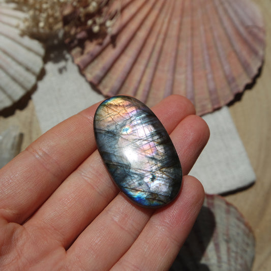 Labradorit Cabochon ~ 31XG