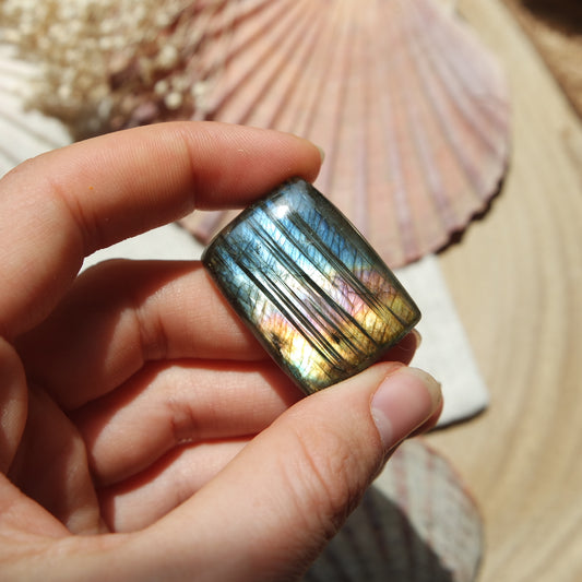 Labradorit Cabochon ~ 31XO