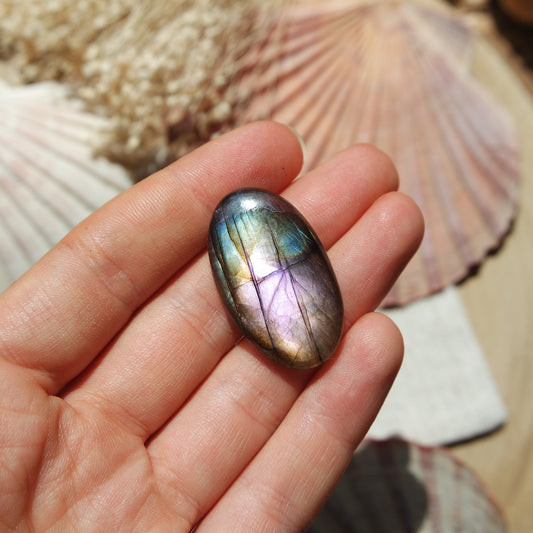 Labradorit Cabochon ~ 16Xj