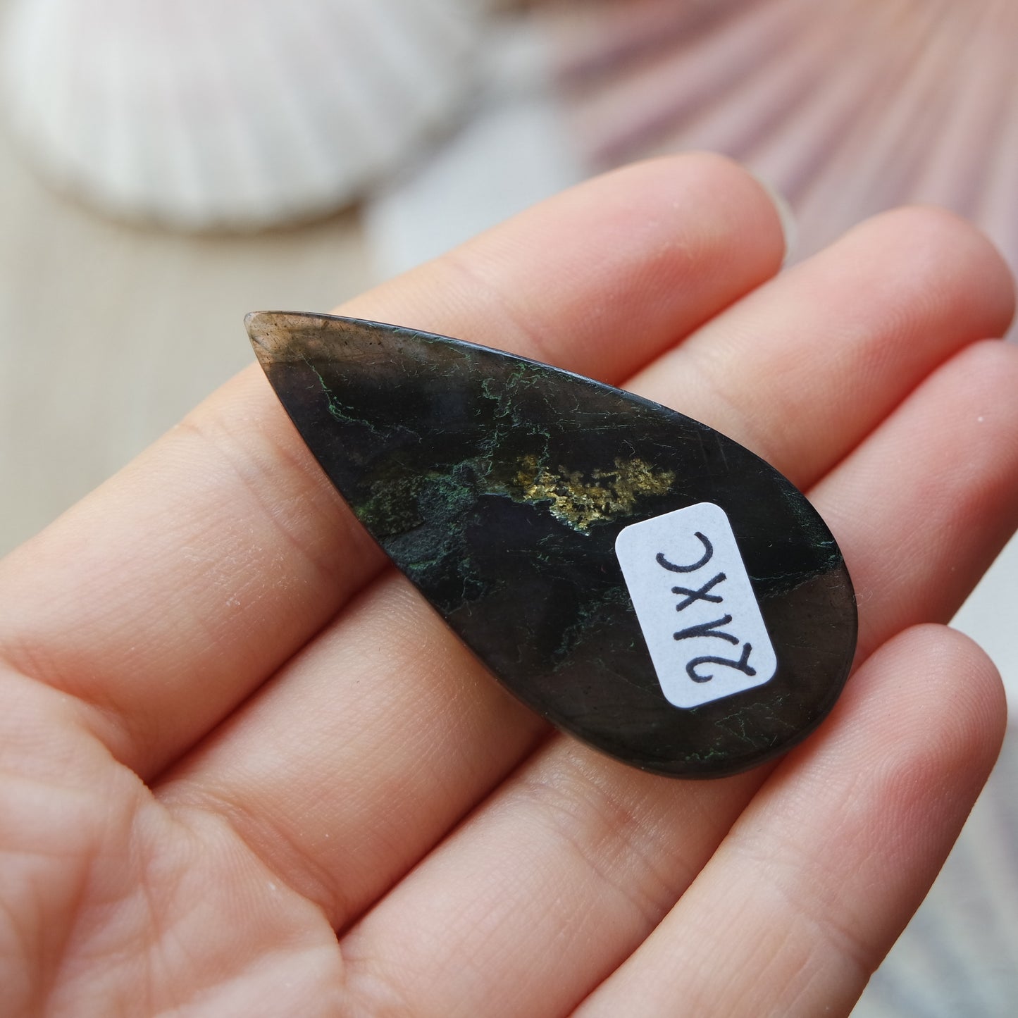 Lila Labradorit Cabochon ~ 21XC