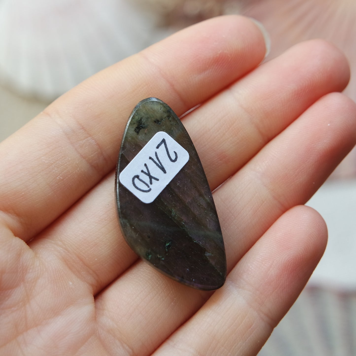 Lila Labradorit Cabochon ~ 21XD