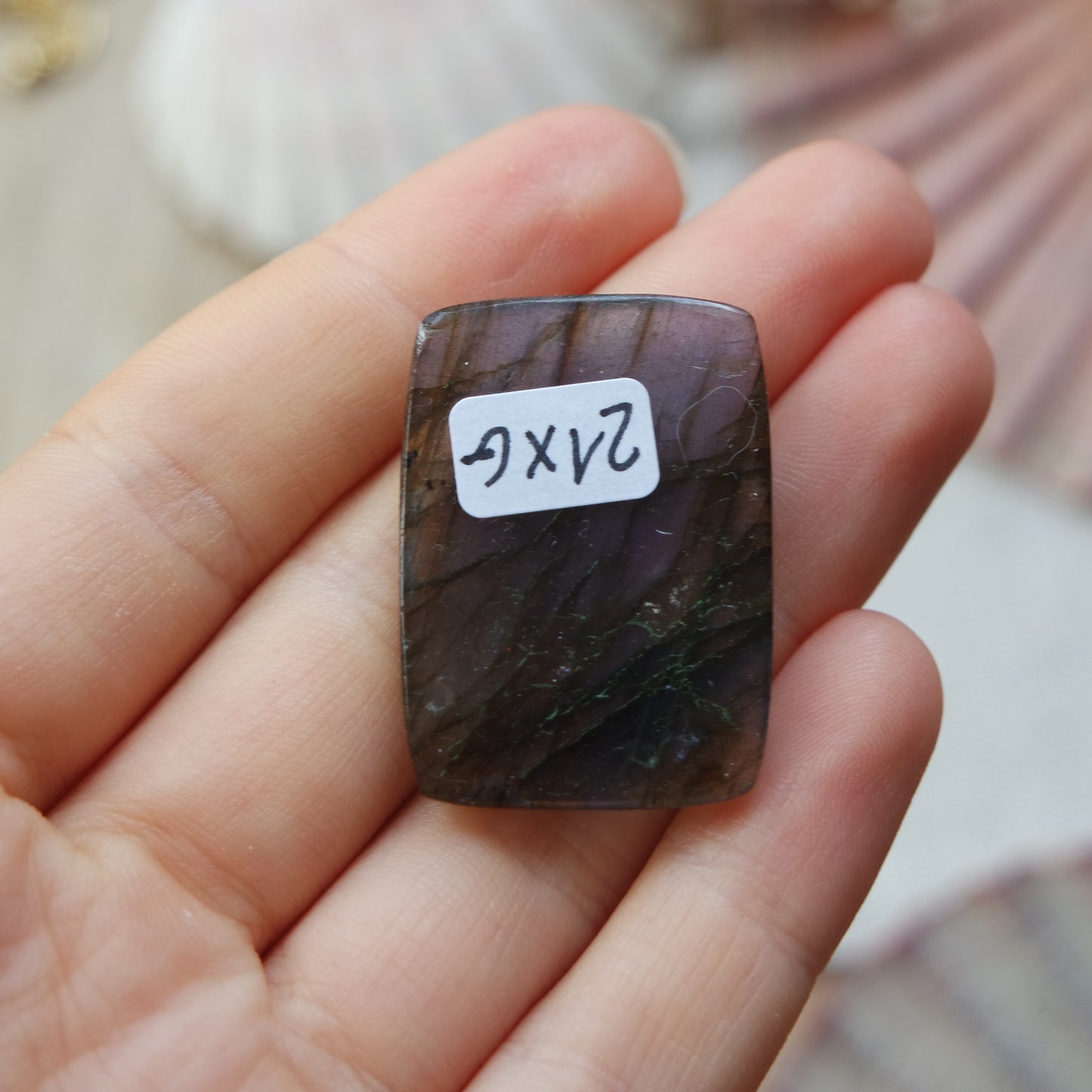 Lila Labradorit Cabochon ~ 21XG