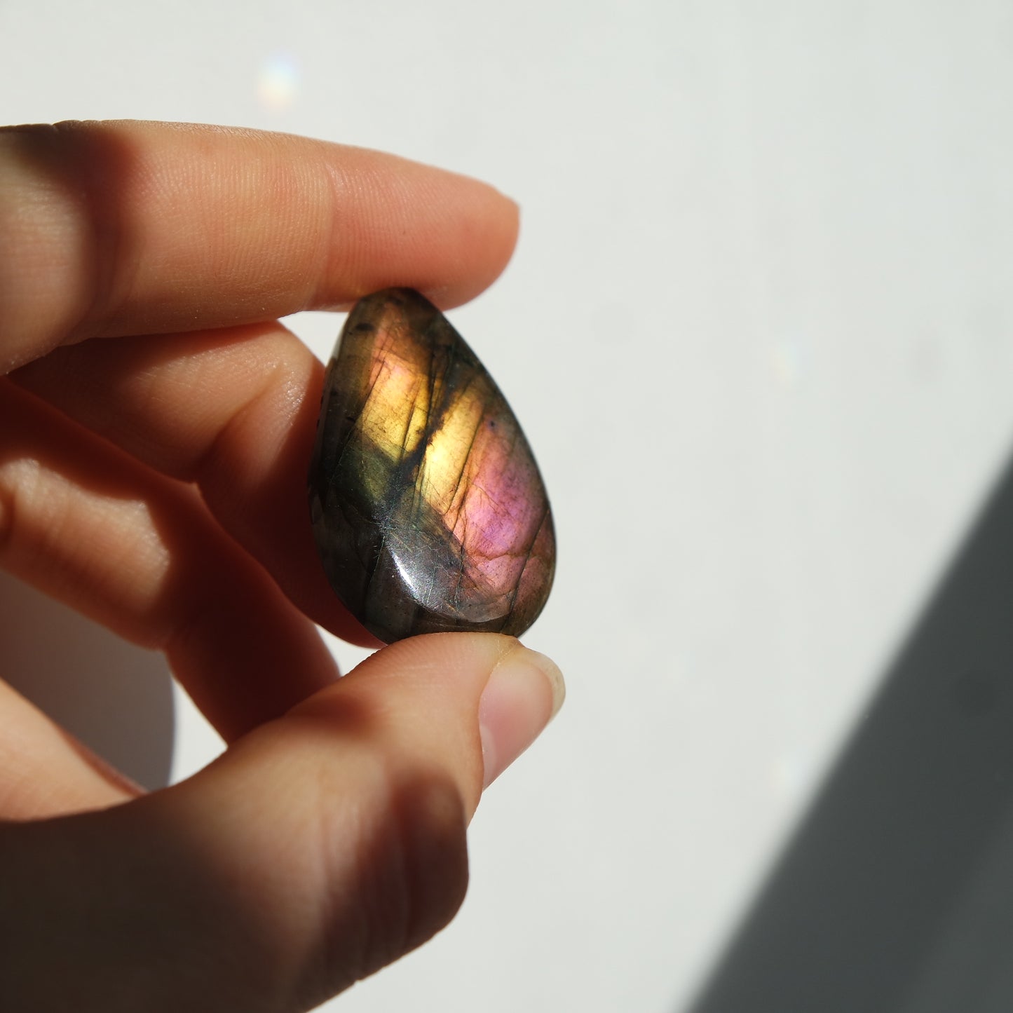 Lila Labradorit Cabochon ~ 21XO