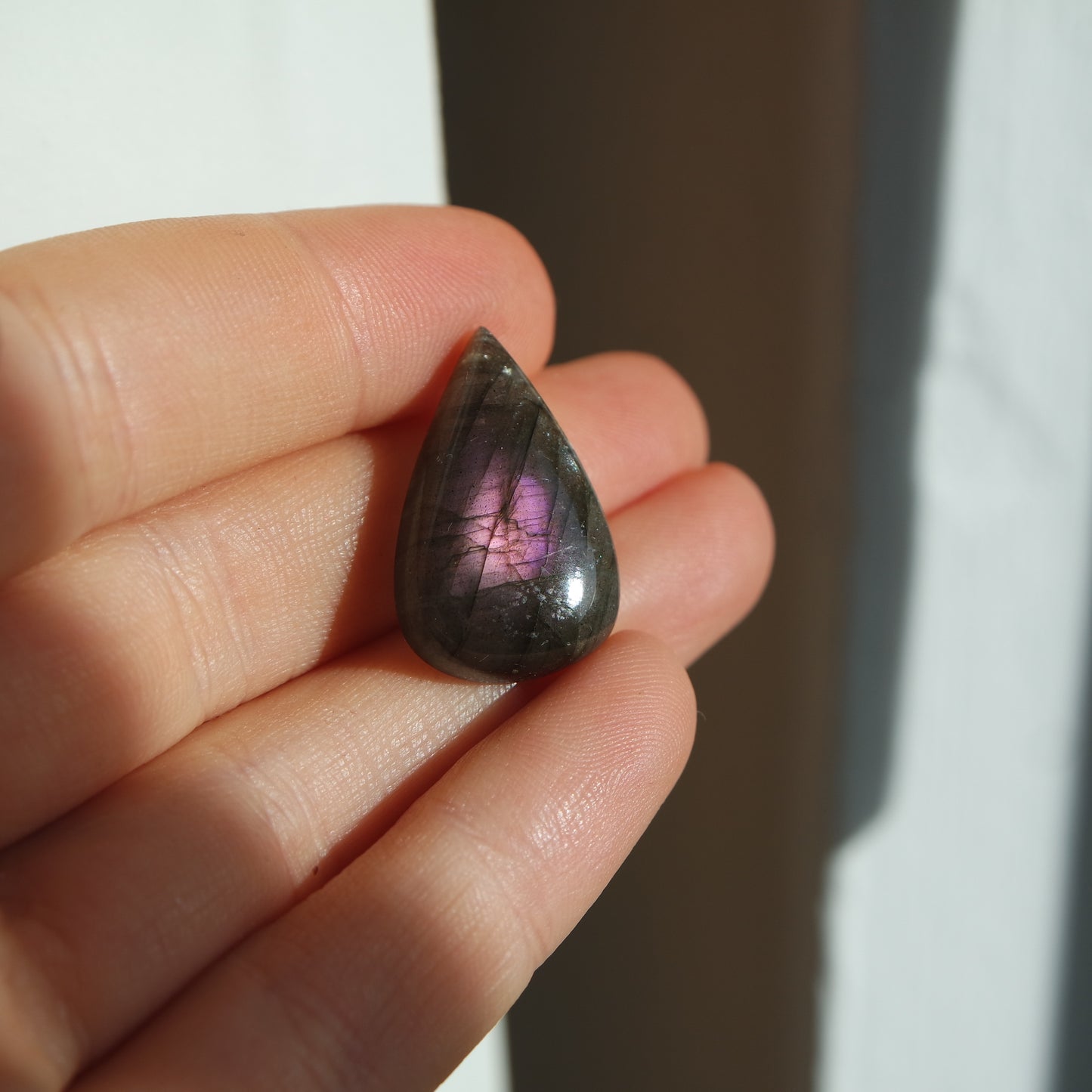 Lila Labradorit Cabochon ~ 10XD