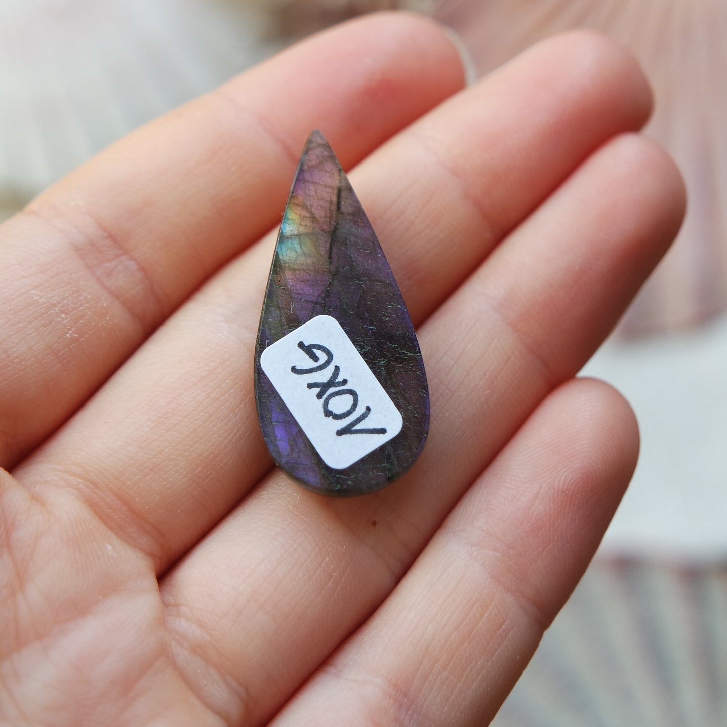 Lila Labradorit Cabochon ~ 10XG