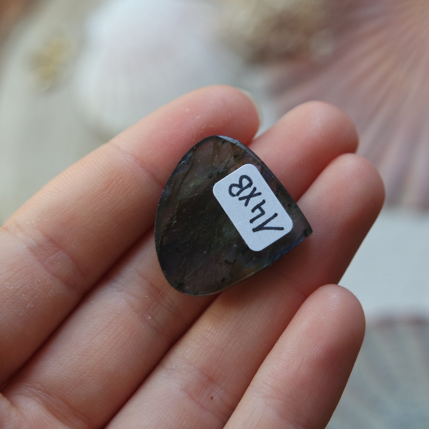 Lila Labradorit Cabochon ~ 14XB