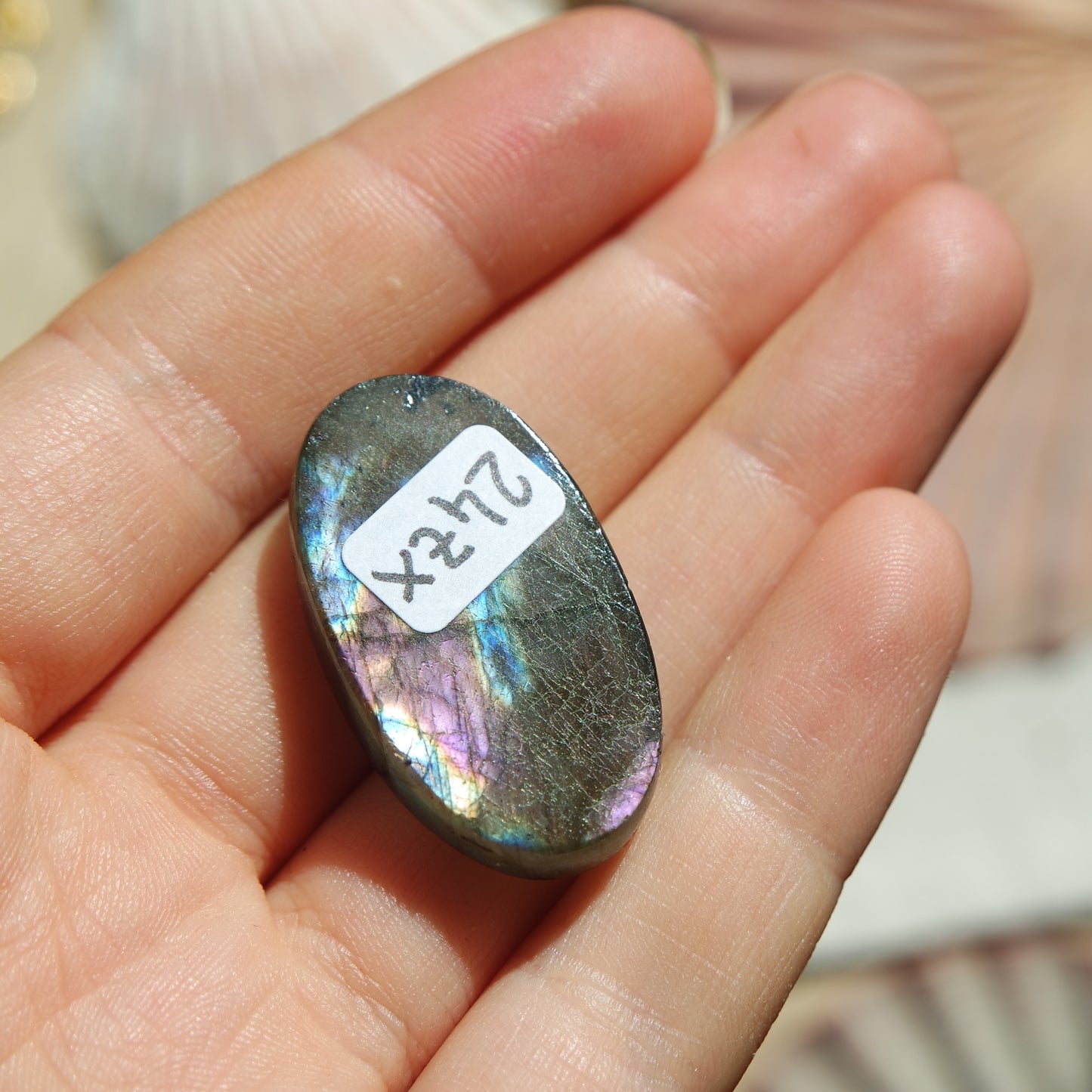 Lila Labradorit Cabochon ~ 24ZX