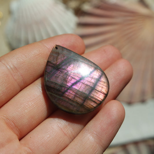 Lila Labradorit Cabochon ~ 26ZC