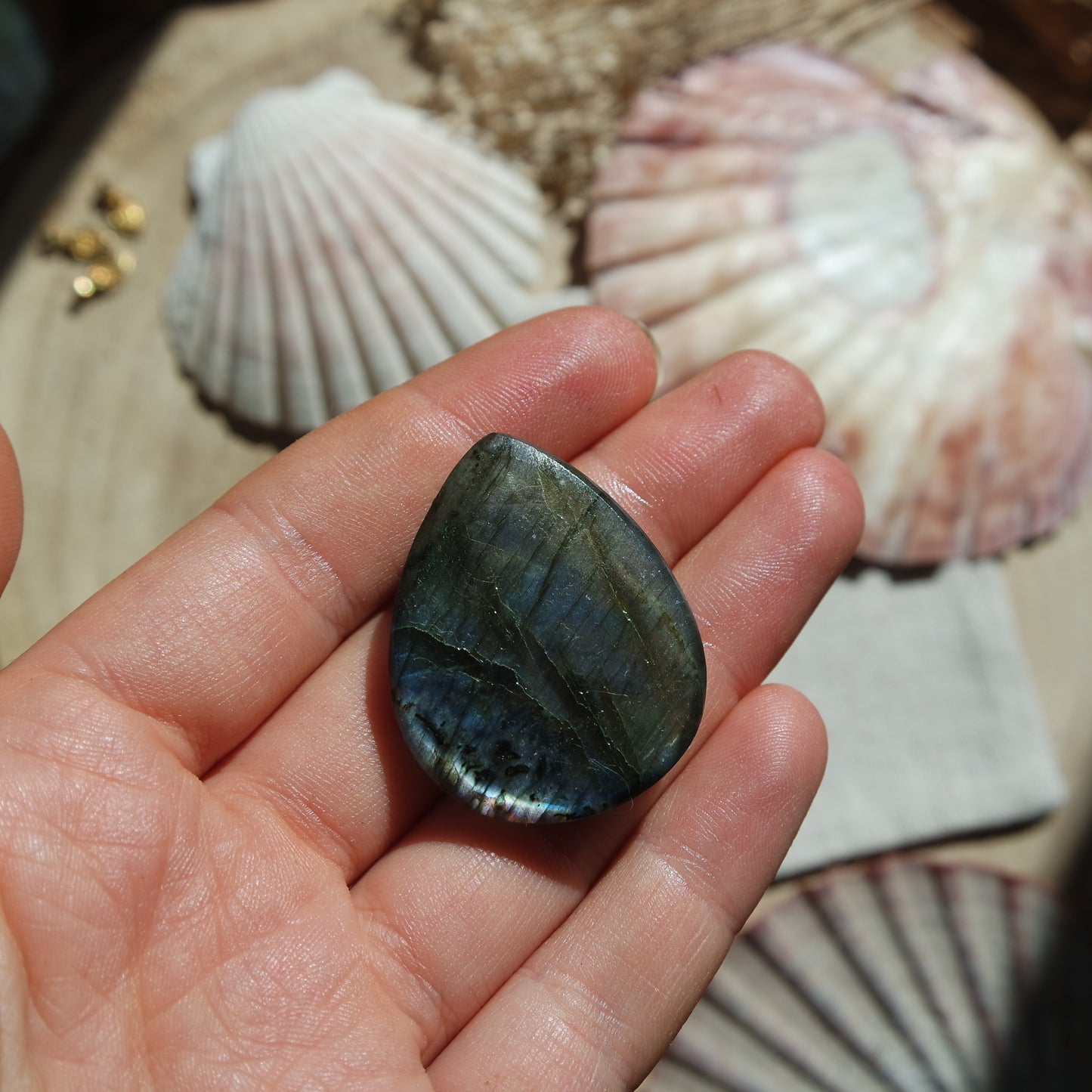 Labradorit Cabochon ~ 42XA