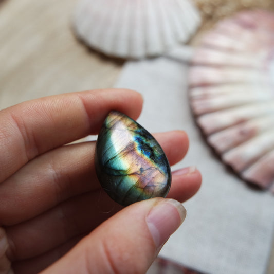 Labradorit Cabochon ~ 14YV