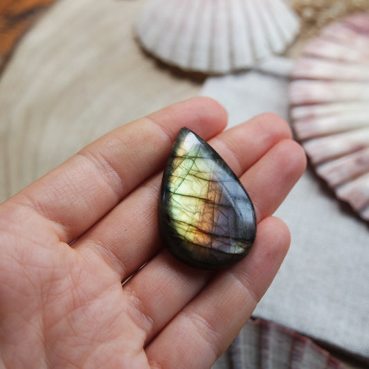 Labradorit Cabochon ~ 29YB