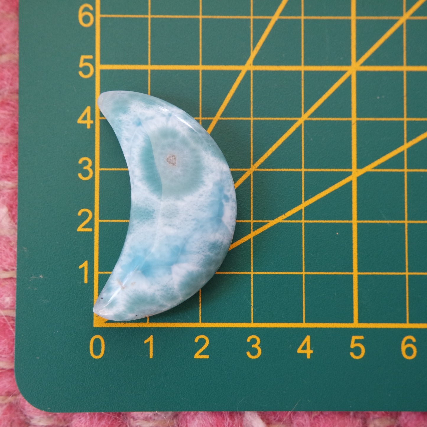 Larimar Mond ~ TT200