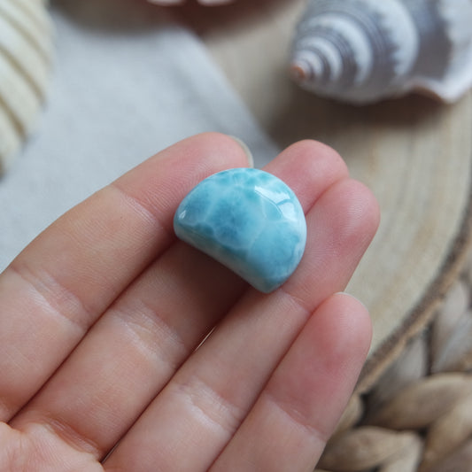 Larimar Cabochon ~ 75L