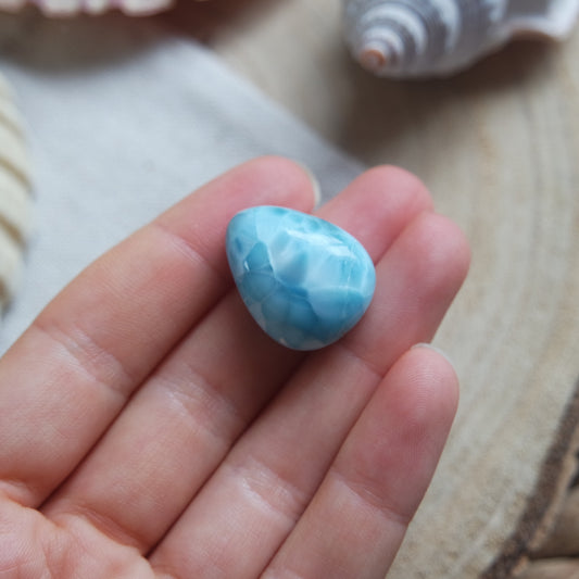 Larimar Cabochon ~ 85L