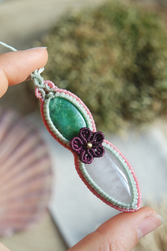 Makramee Kette Blütentraum mit Chrysopras und Rosenquarz