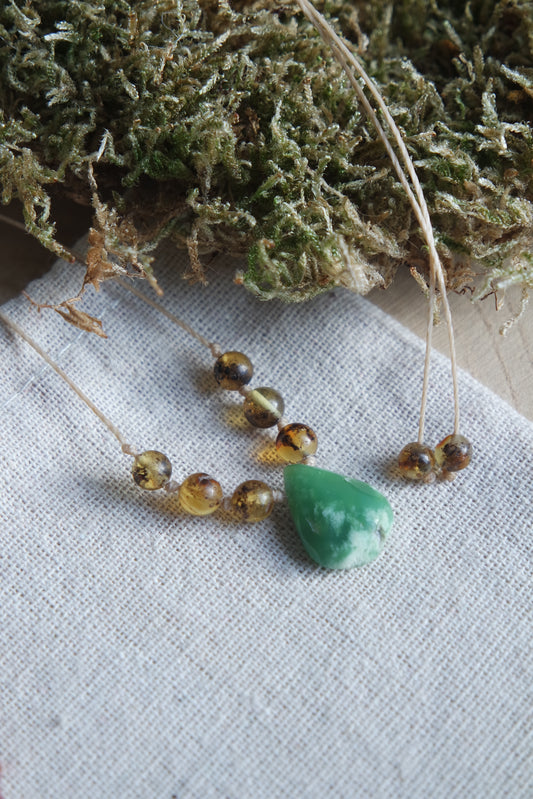 Makramee Kette Lebenslicht mit Chrysopras und Bernstein