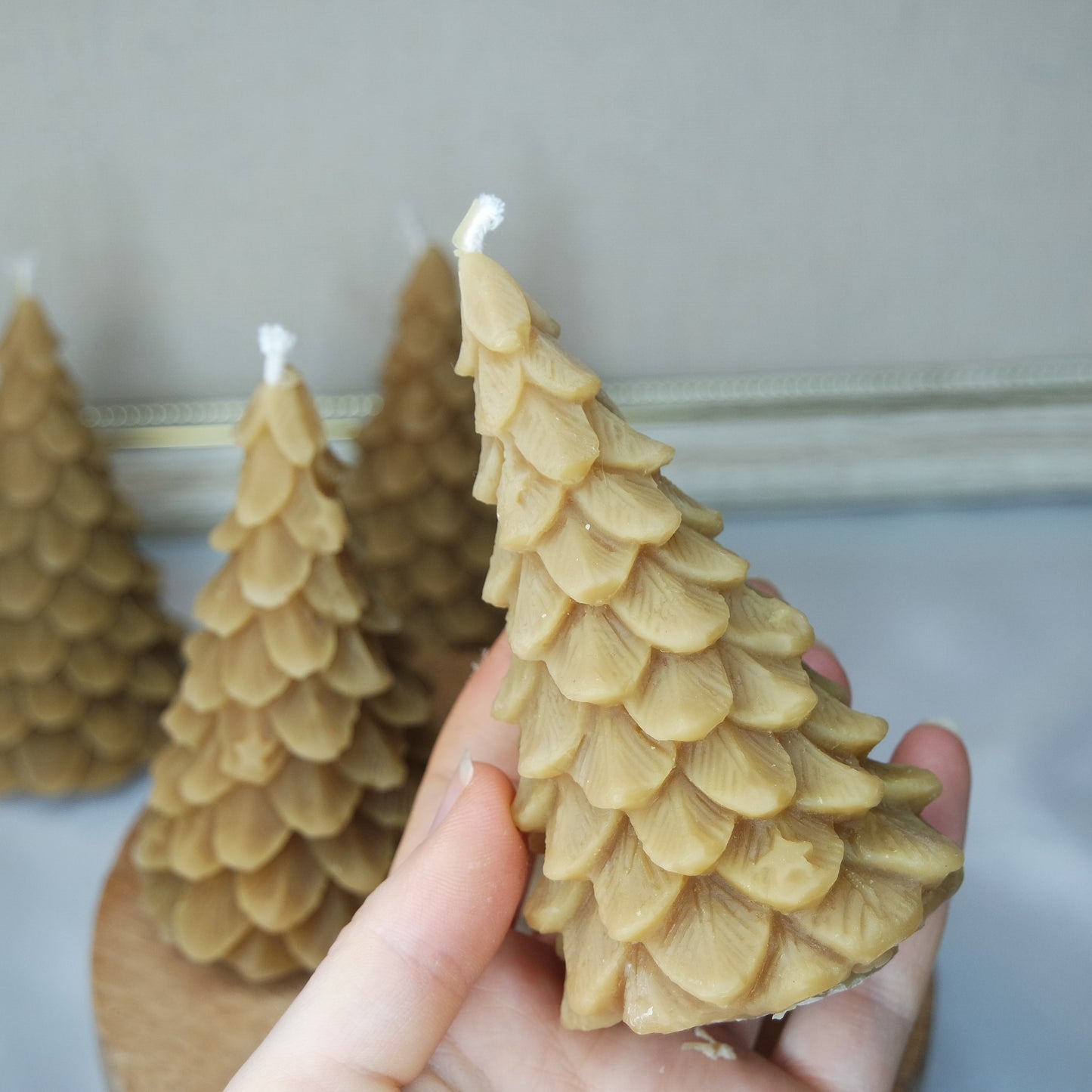 Dunkle Tanne Bienenwachskerze