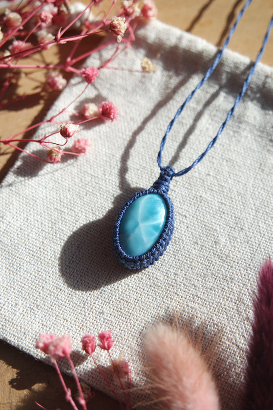 Larimar Makramee Kette ~ VERTRAUEN