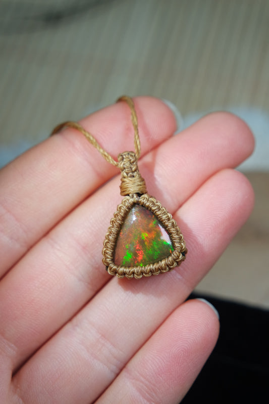 Opal Makramee Kette ~ Opal145