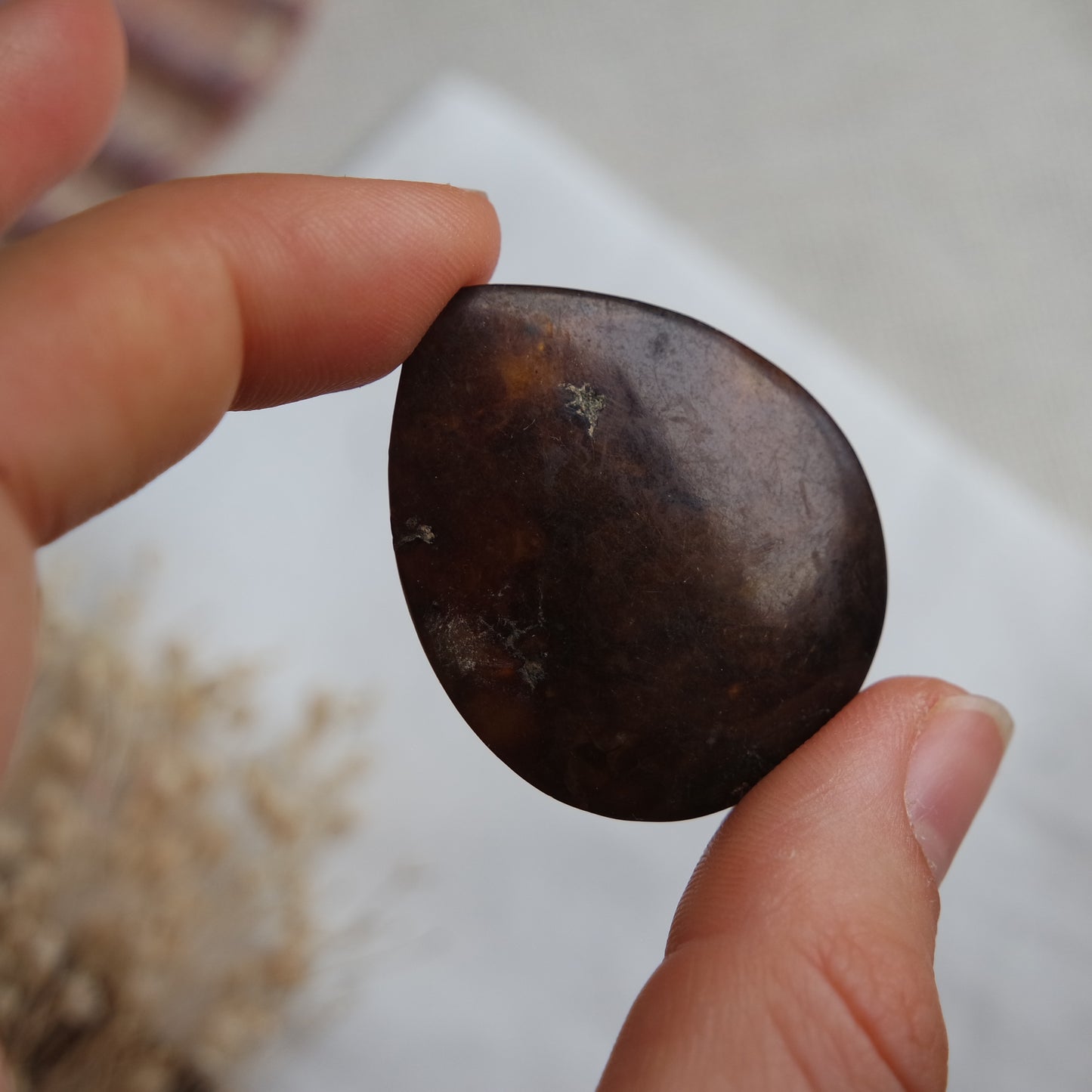 Bernstein Cabochon aus der Karibik ~ B50