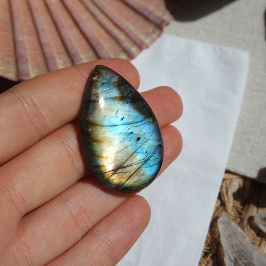 Labradorit Cabochon ~ 33KW