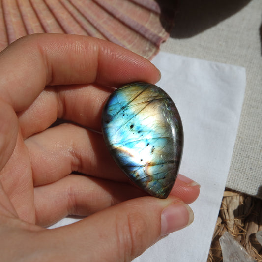 Labradorit Cabochon ~ 33KW