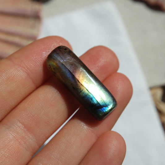 Labradorit Cabochon ~ 12ZM