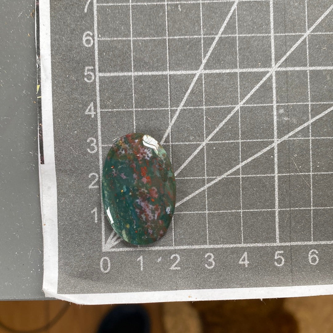 Heliotrop Cabochon ~ C4