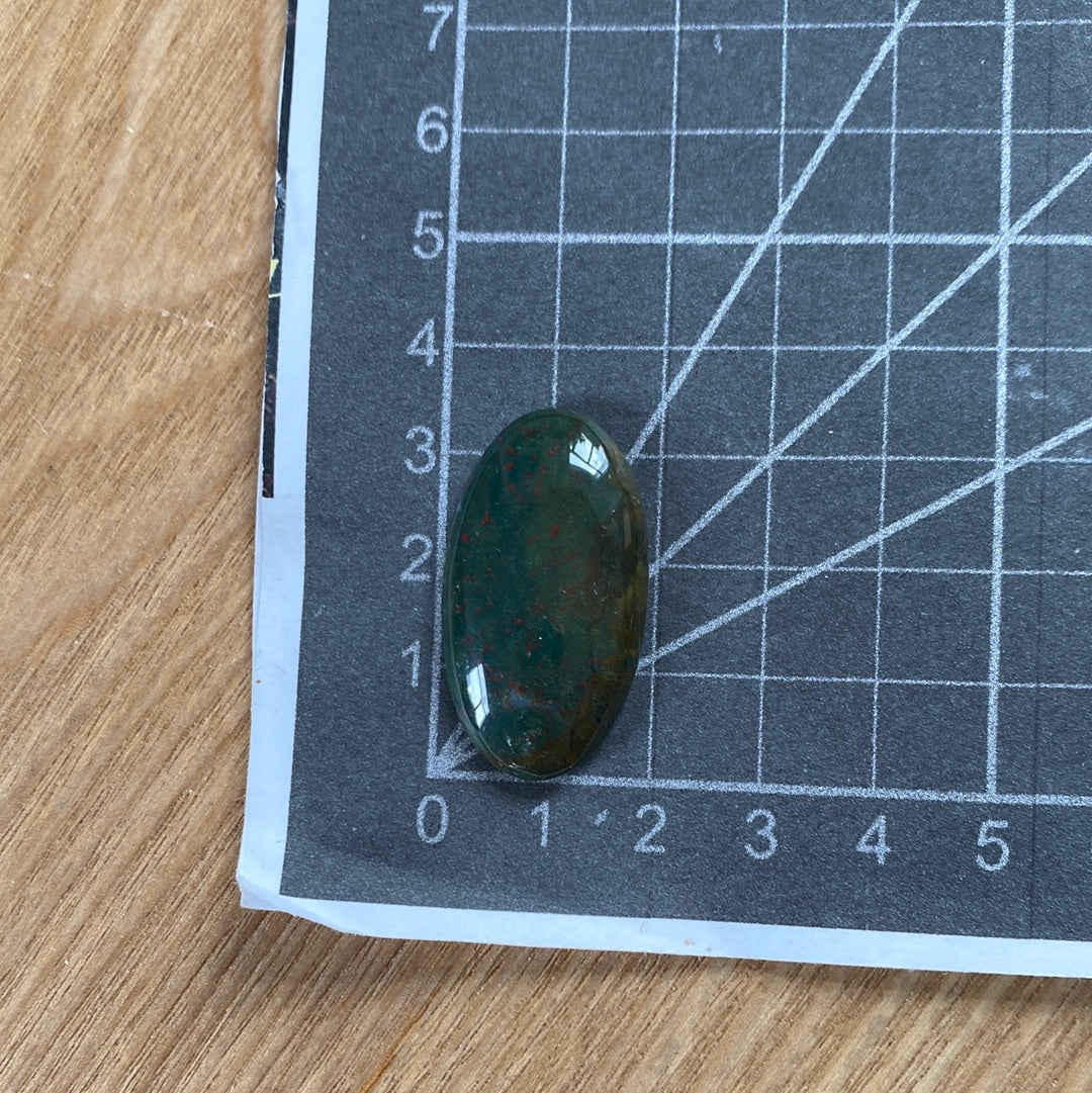 Heliotrop Cabochon ~ T4