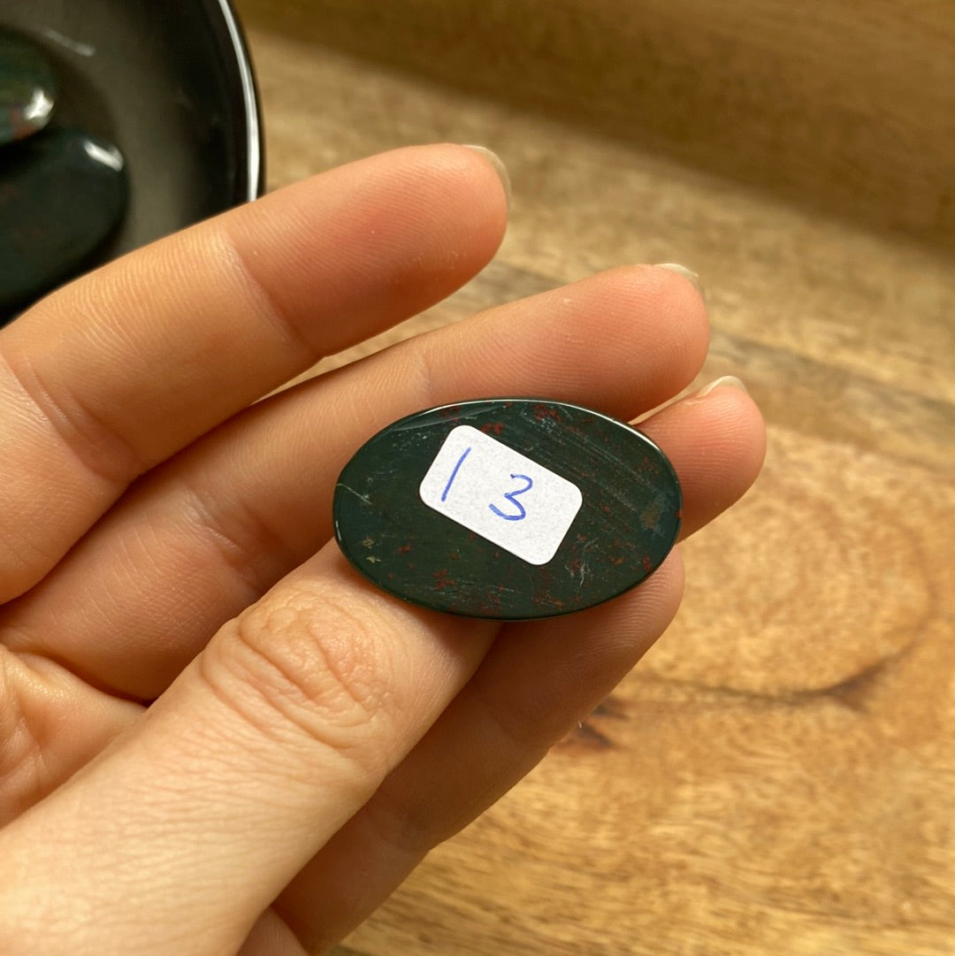 Heliotrop Cabochon ~ I3