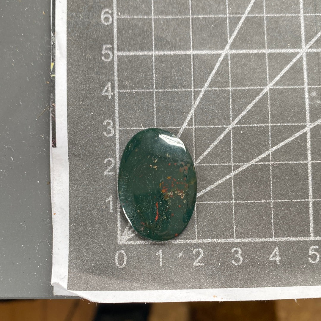 Heliotrop Cabochon ~ B3