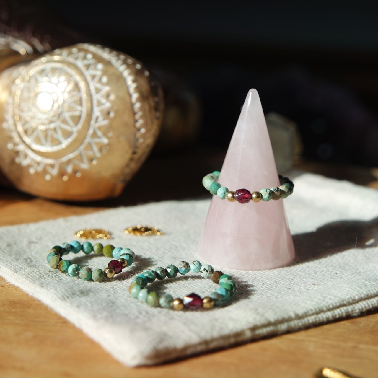 Türkis & Granat Edelstein Ring Messing