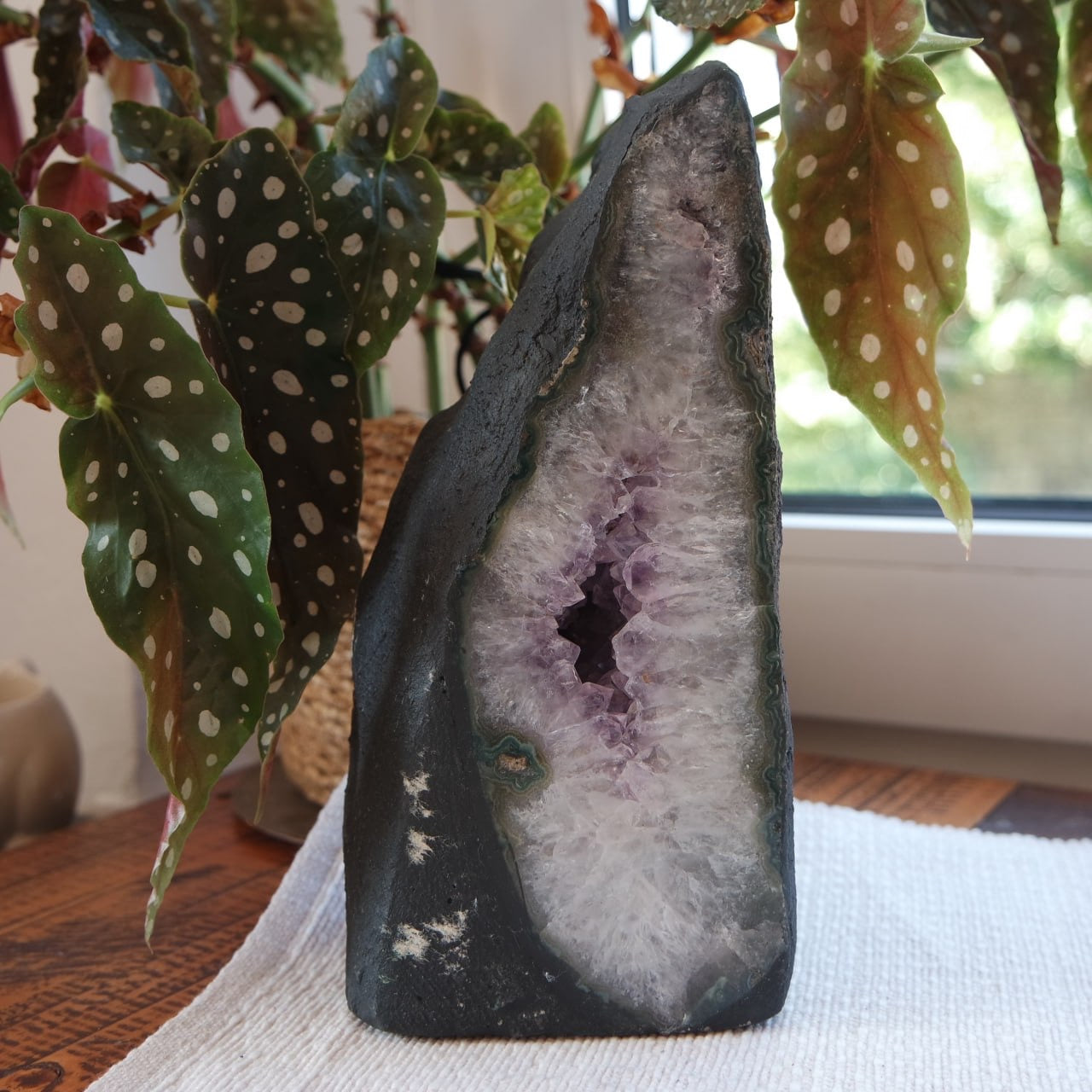 Amethyst Druze