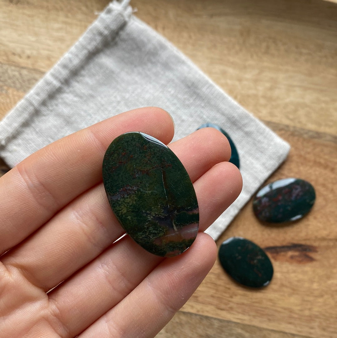 Heliotrop Cabochon ~ A5