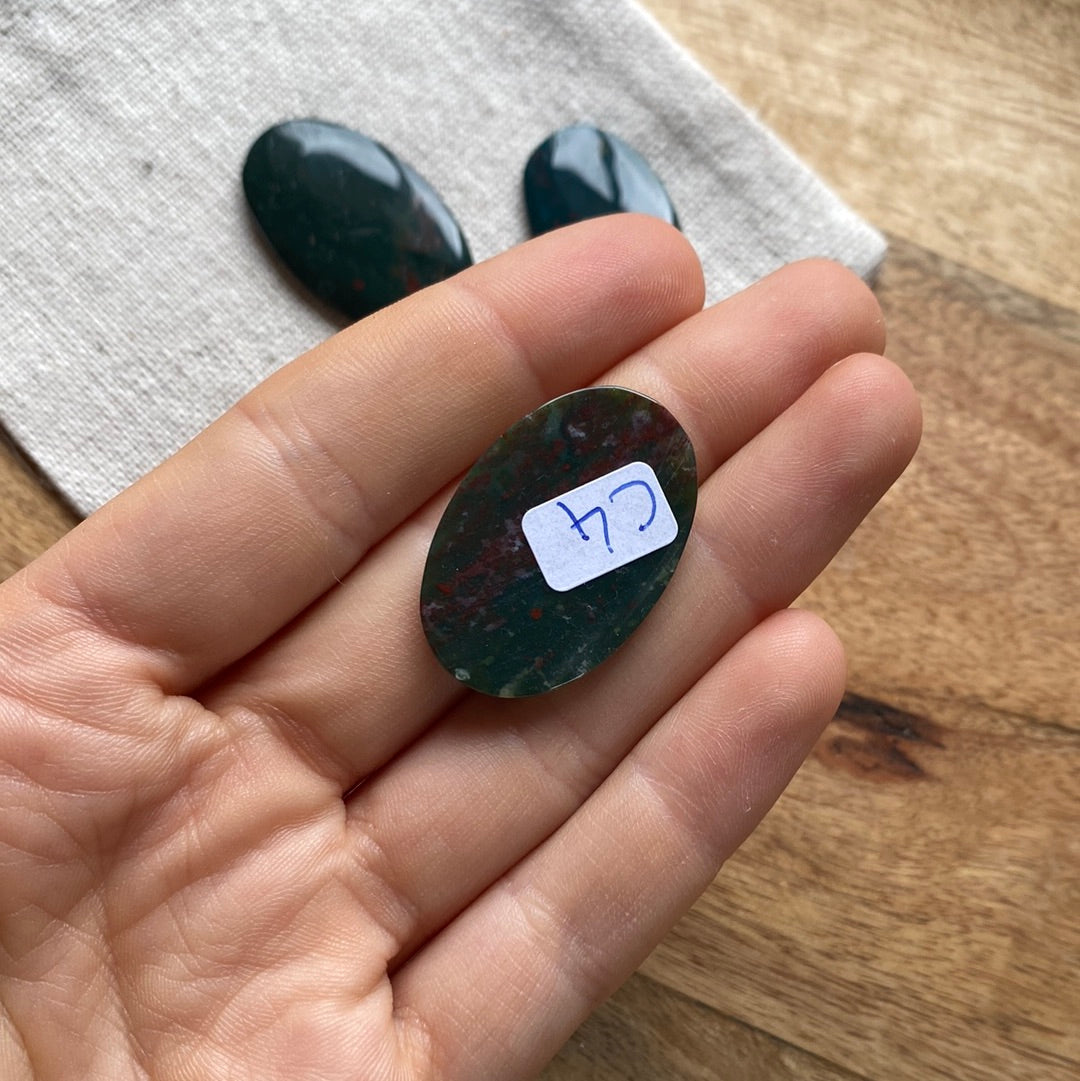 Heliotrop Cabochon ~ C4
