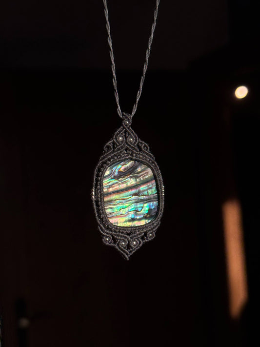 Abalone Makramee Kette ~ Waldschimmer