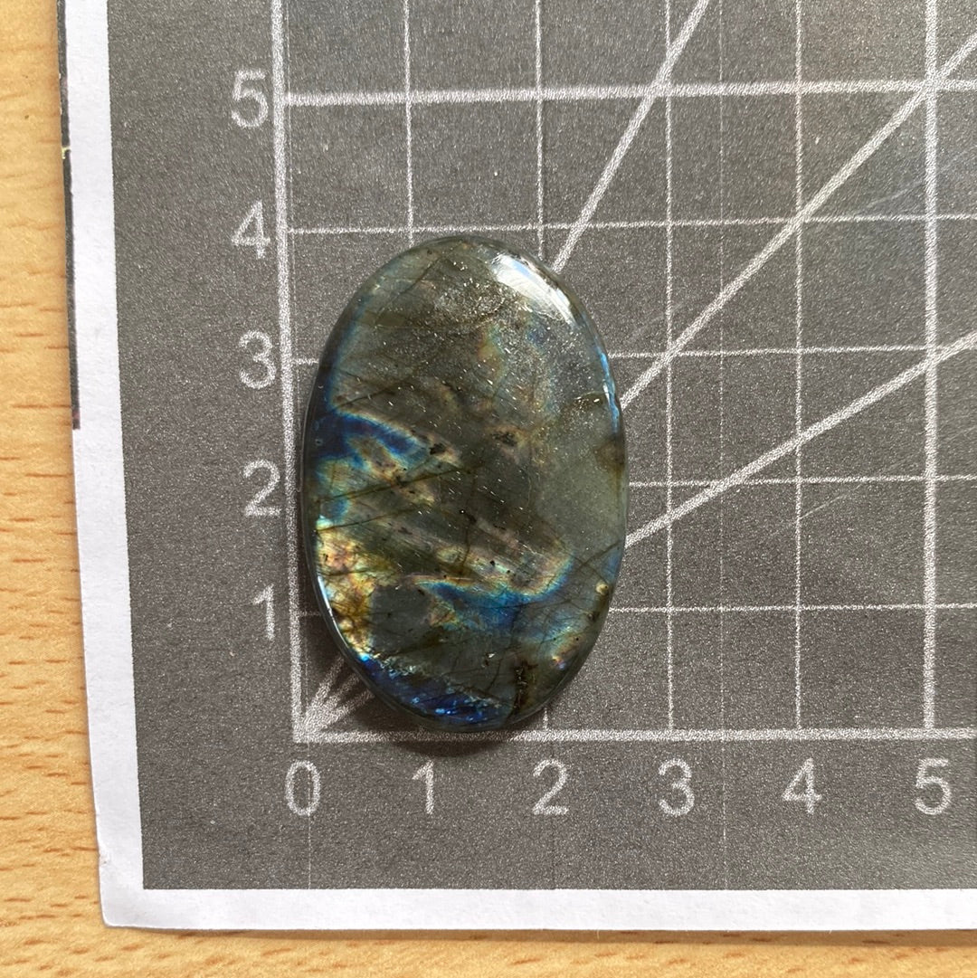 Spektrolit Labradorit Cabochon
