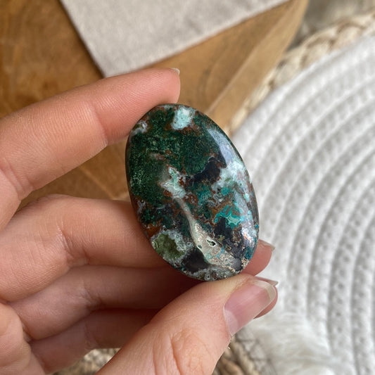 Druzy Chrysokoll Cabochon ~ A1