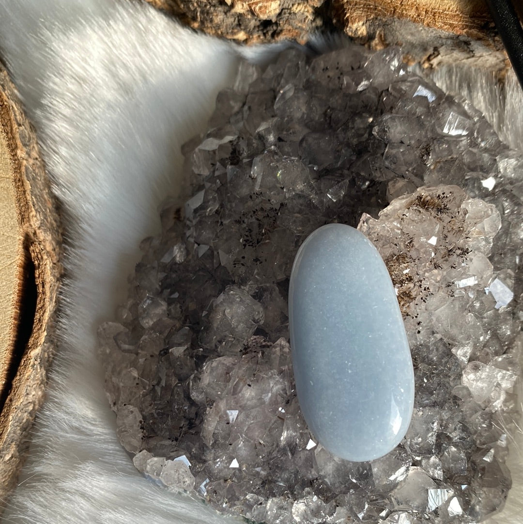 Angelit Cabochon ~011