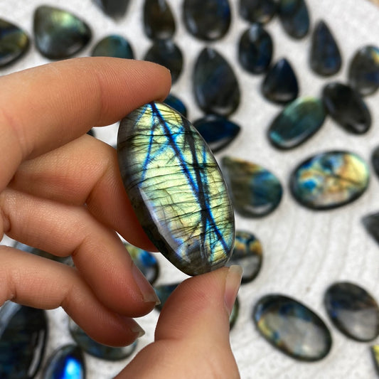 Labradorit Cabochon ~ Z6