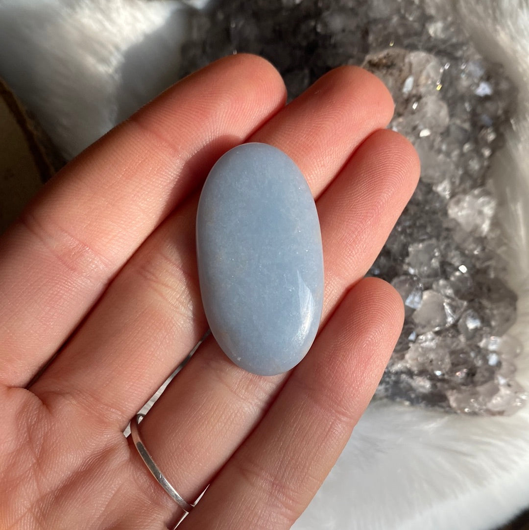 Angelit Cabochon ~009