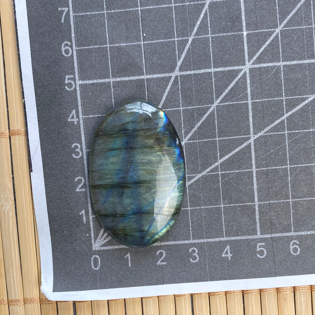 Labradorit Cabochon ~ Z6