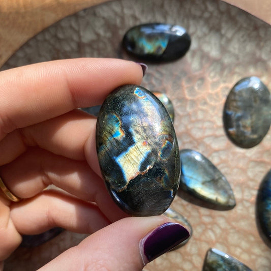 Spektrolit Labradorit Cabochon