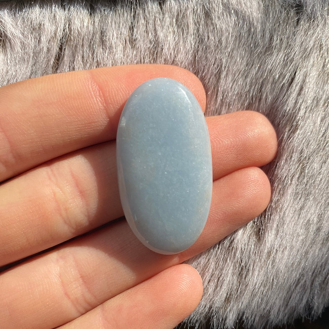 Angelit Cabochon ~009