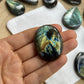 Labradorit Cabochon ~ 14FB