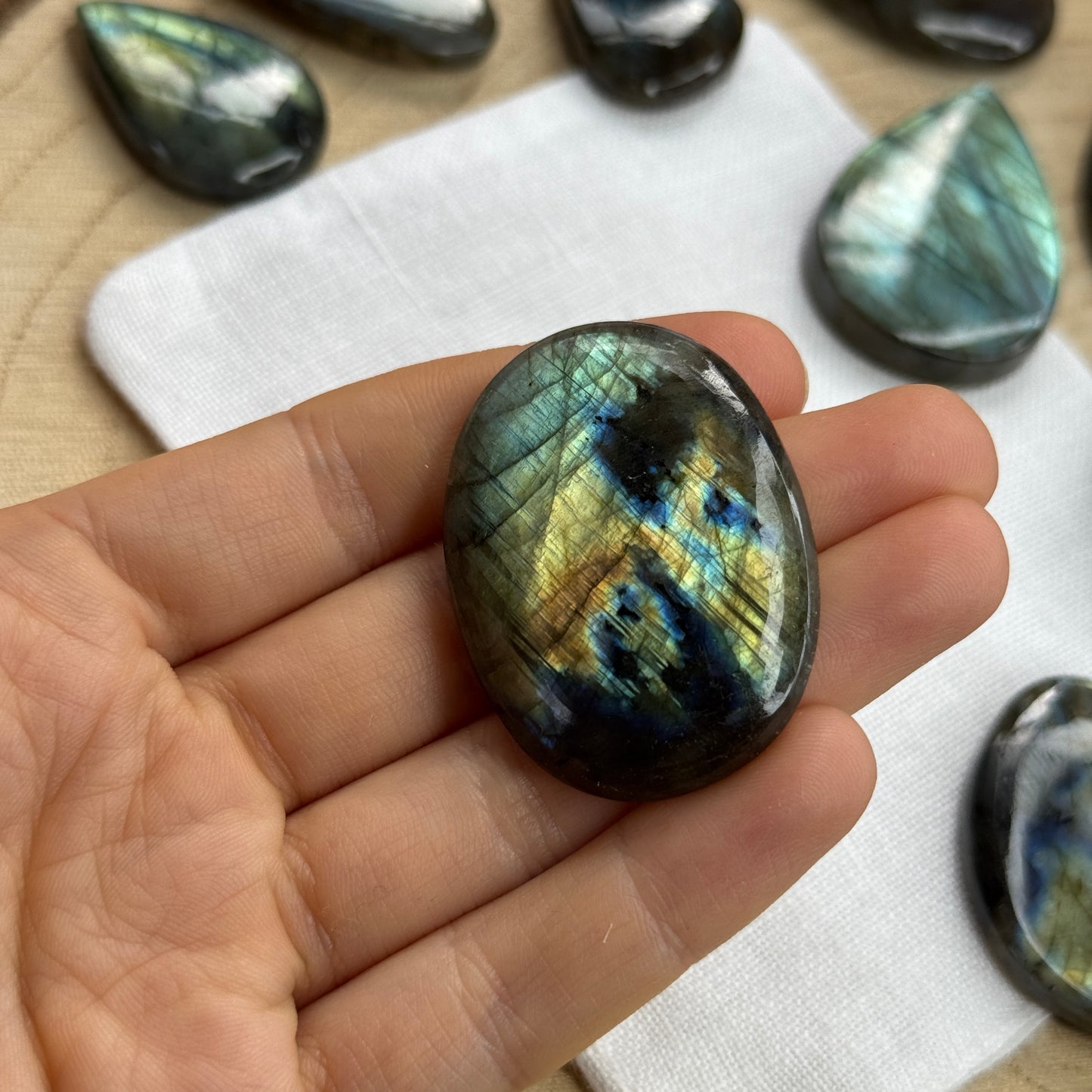 Labradorit Cabochon ~ 14FB