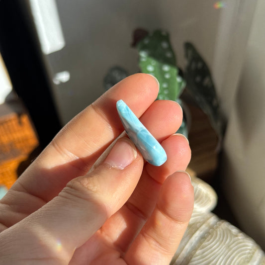 Larimar Cabochon ~ Lj28